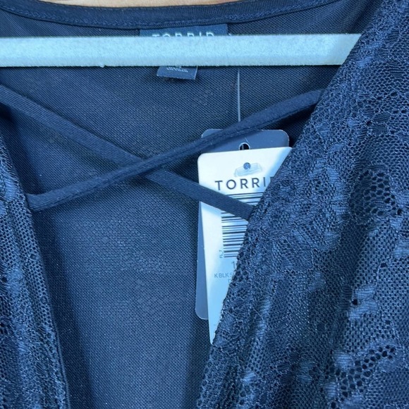 Torrid Size 4 Surplice Strappy Bodysuit in Lace Black - Picture 10 of 13